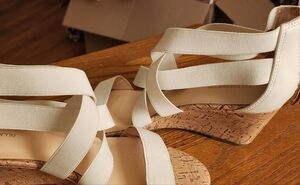Liz Claiborne Wedge Sandles